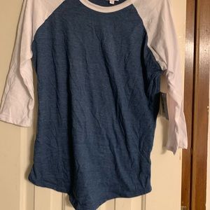 Lularoe randy tee